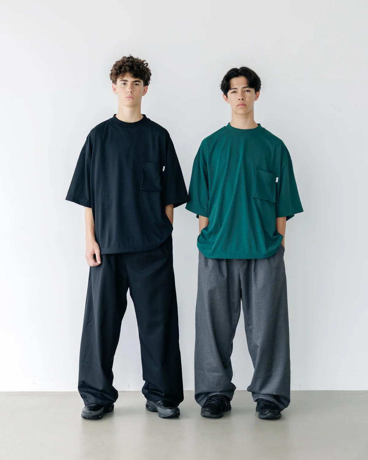 CLESSTE
3D POCKET MASSIVE T-SHIRT WITH DRAWSTRINGS