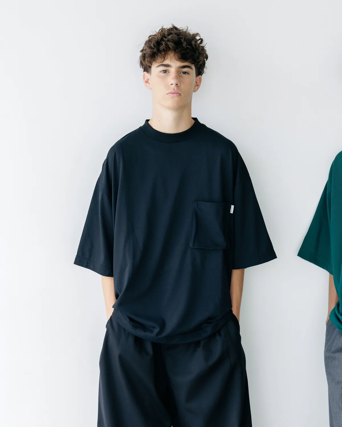 CLESSTE
3D POCKET MASSIVE T-SHIRT WITH DRAWSTRINGS