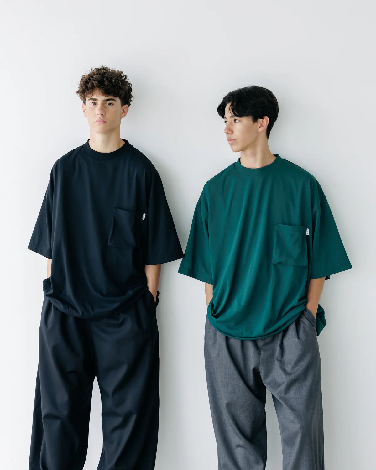 CLESSTE
3D POCKET MASSIVE T-SHIRT WITH DRAWSTRINGS