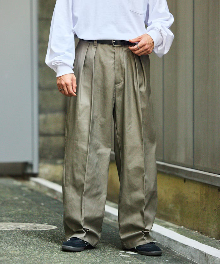 FREAK'S STORE
2-pleat wide straight Slacks