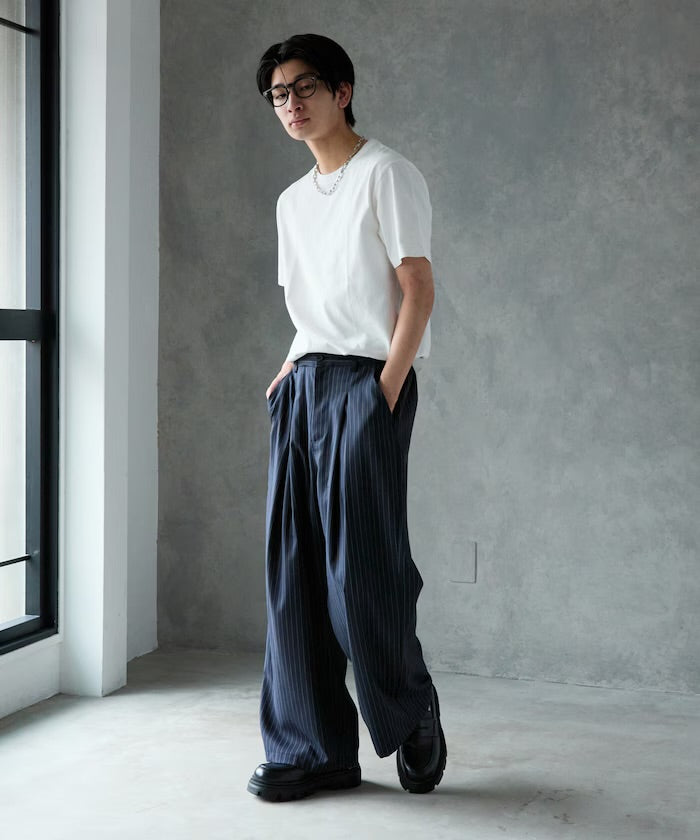 PUBLUX
Tucked wide Slacks