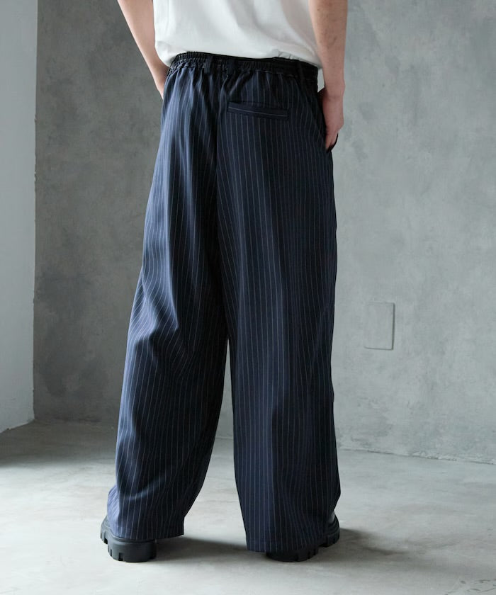PUBLUX
Tucked wide Slacks