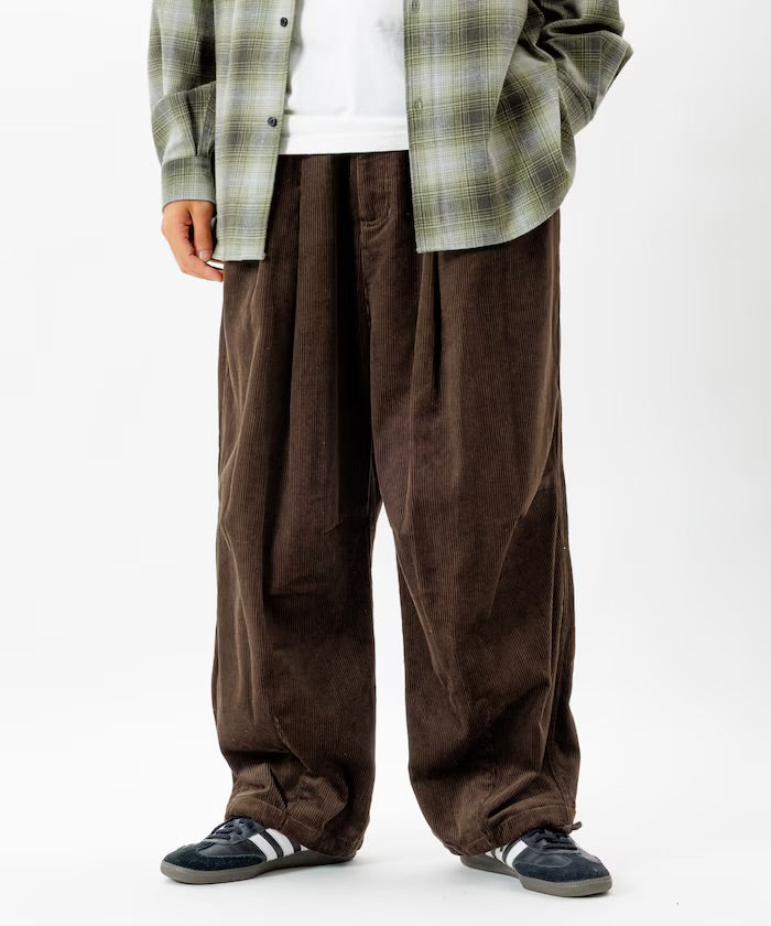 FREAK'S STORE
Wide-leg Corduroy Military Circus Pants