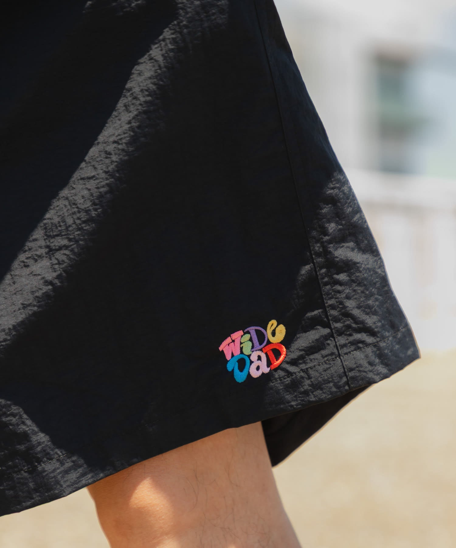 Wide Dad　GRAPHIC SHORTS WITH HATCH