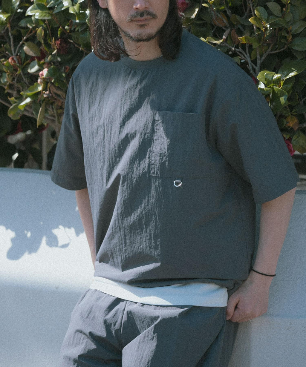 Urban Research Items Contact cold feeling/water repellent/easy care/UV cut" Taslan nylon crew neck drost T-shirt