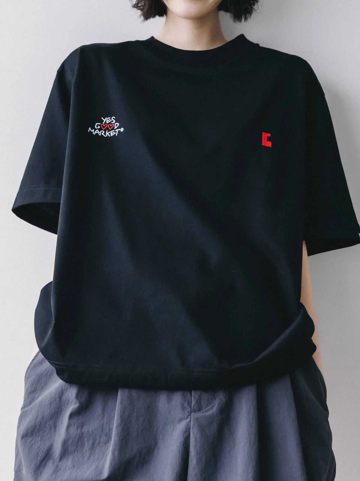 CLESSTE
【LIMITED】 “YES G♡♡D MARKET" S/S T-SHIRT WITH DRAWSTRINGS (BLACK)