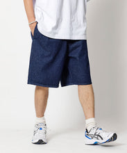 將圖片載入圖庫檢視器 預訂FREAK&#39;S STORE
Relaxed fit denim easy Pants
