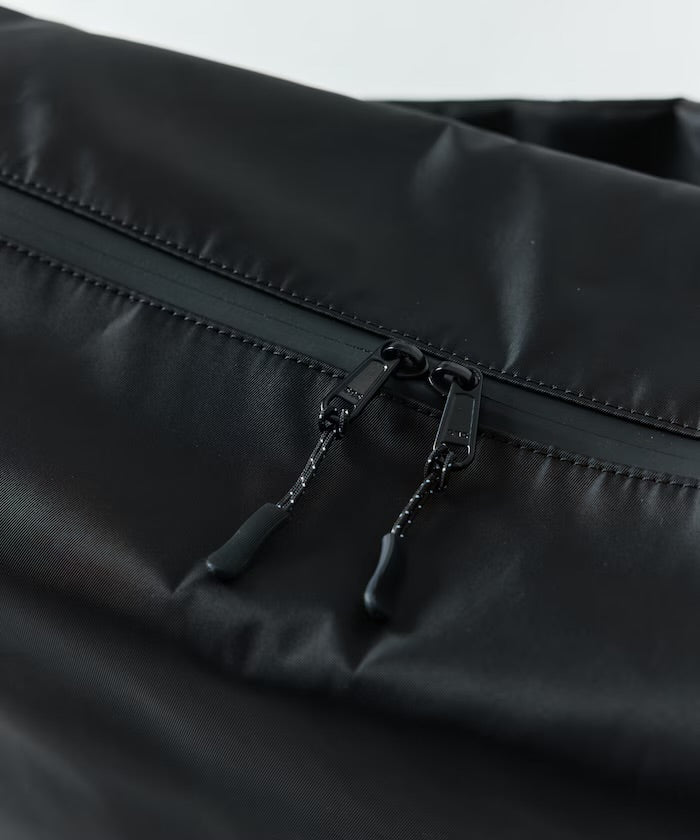 FREAK'S STORE
Wide strap Shoulder bag