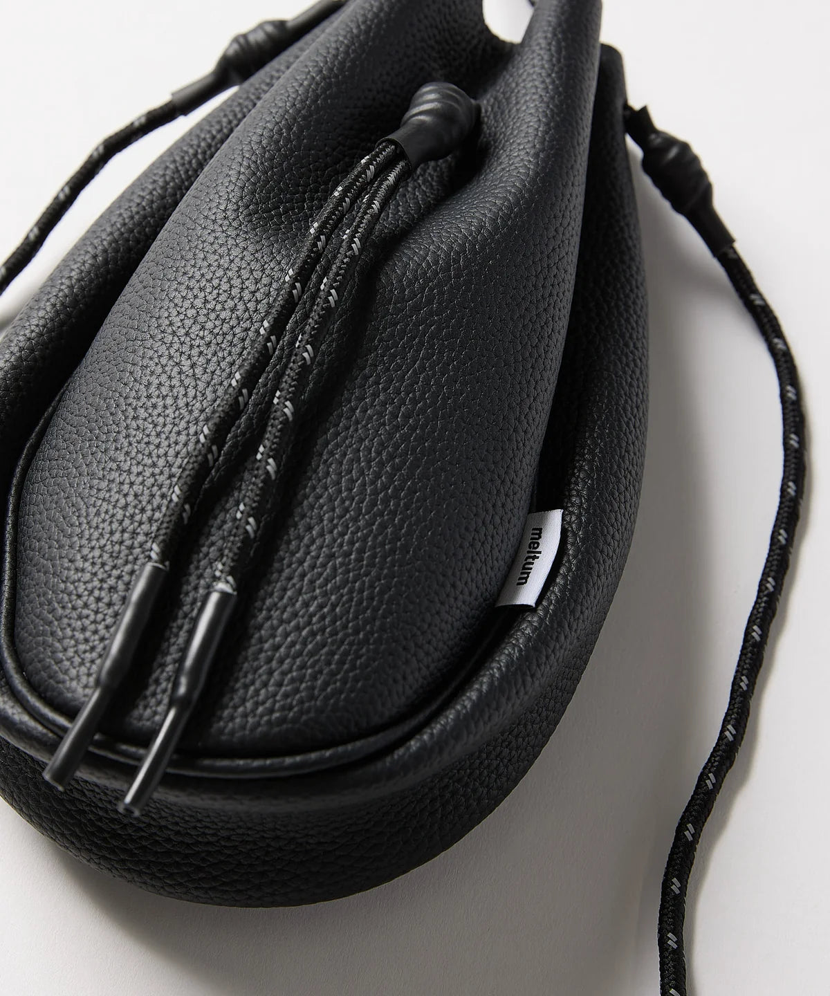 Meltum LEATHER DRAWSTRING BAG