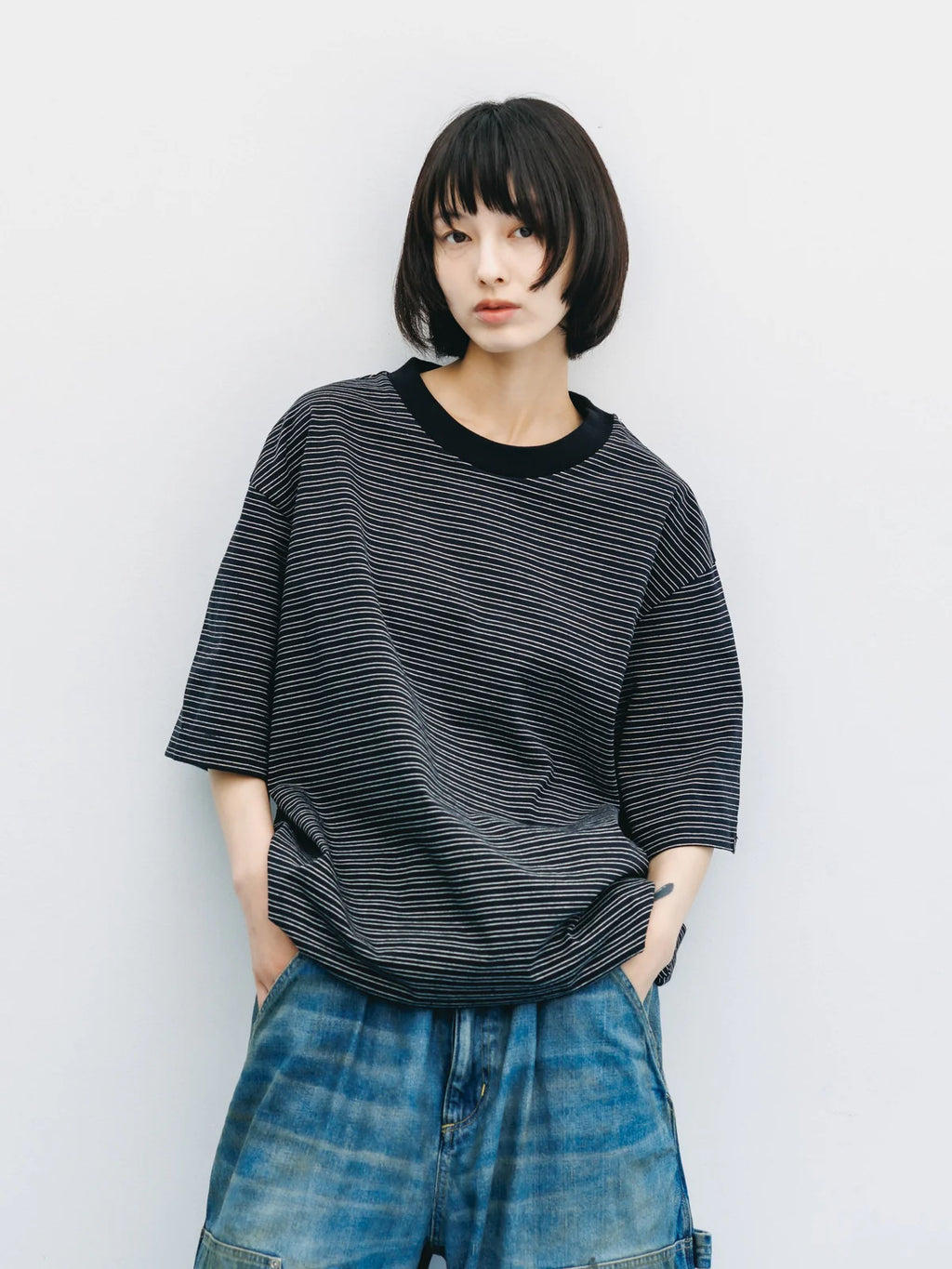 CLESSTE MICRO STRIPE S/S T-SHIRT WITH DRAWSTRINGS