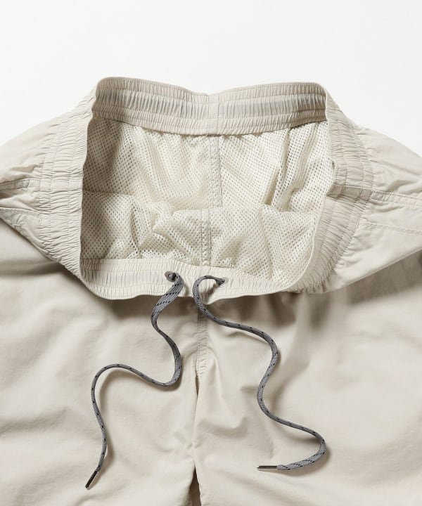 TNF x BEAMS / 別注 ナイロン ロゴ ショーツ (NT4306N)