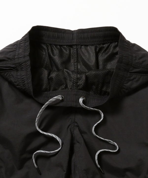 TNF x BEAMS / 別注 ナイロン ロゴ ショーツ (NT4306N)