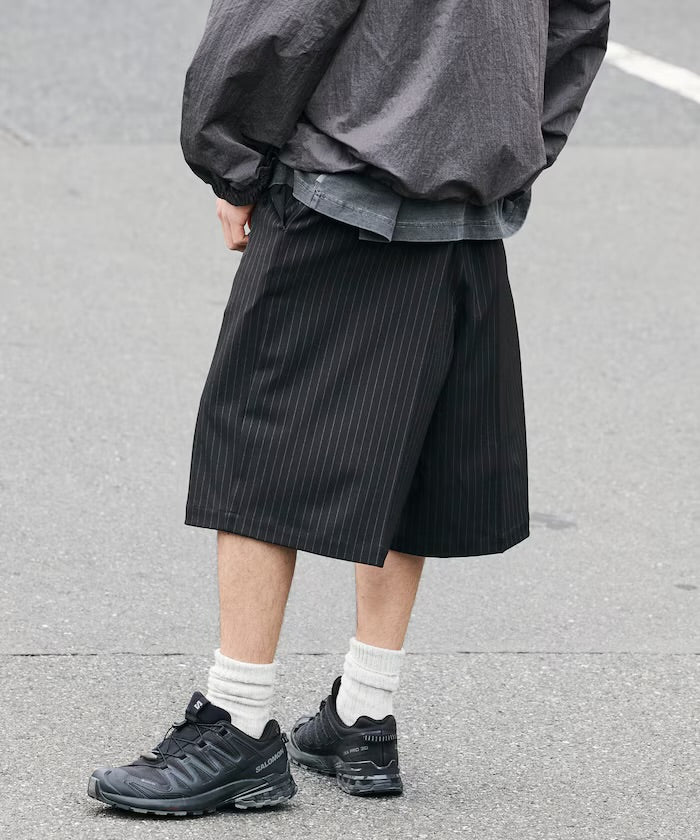 FREAK'S STORE
1 Tuck Buggy Silhouette Slacks Shorts
