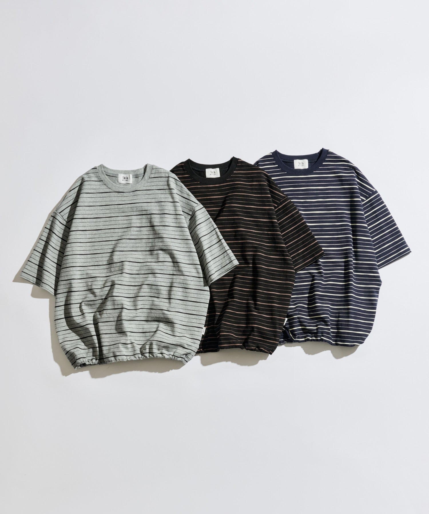 WETTEMPT
SKETCH MULTI BORDER S/S TEE