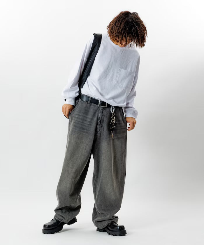 新款預訂 FREAK'S STOREWide silhouette barrel leg denim pants