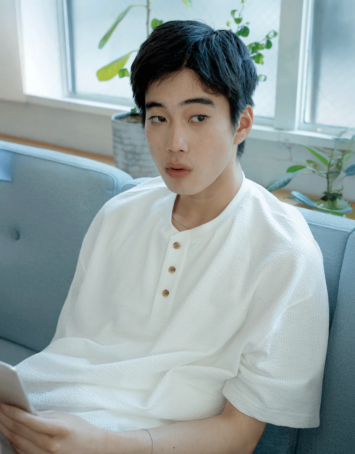 BONBON BLUETOWNTOKYO Sheer Soccer Henley Neck T