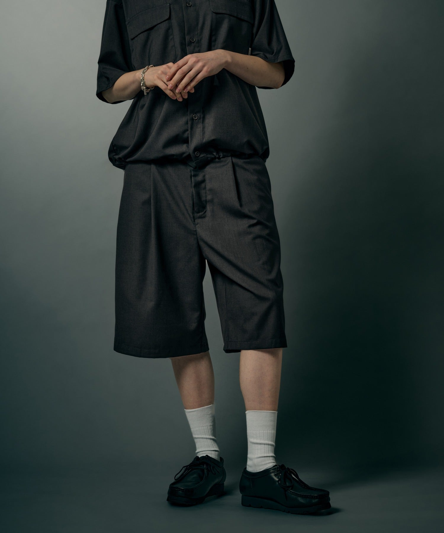 WETTEMPT
FUNCTIONAL 1 TUCK HALF SLACKS