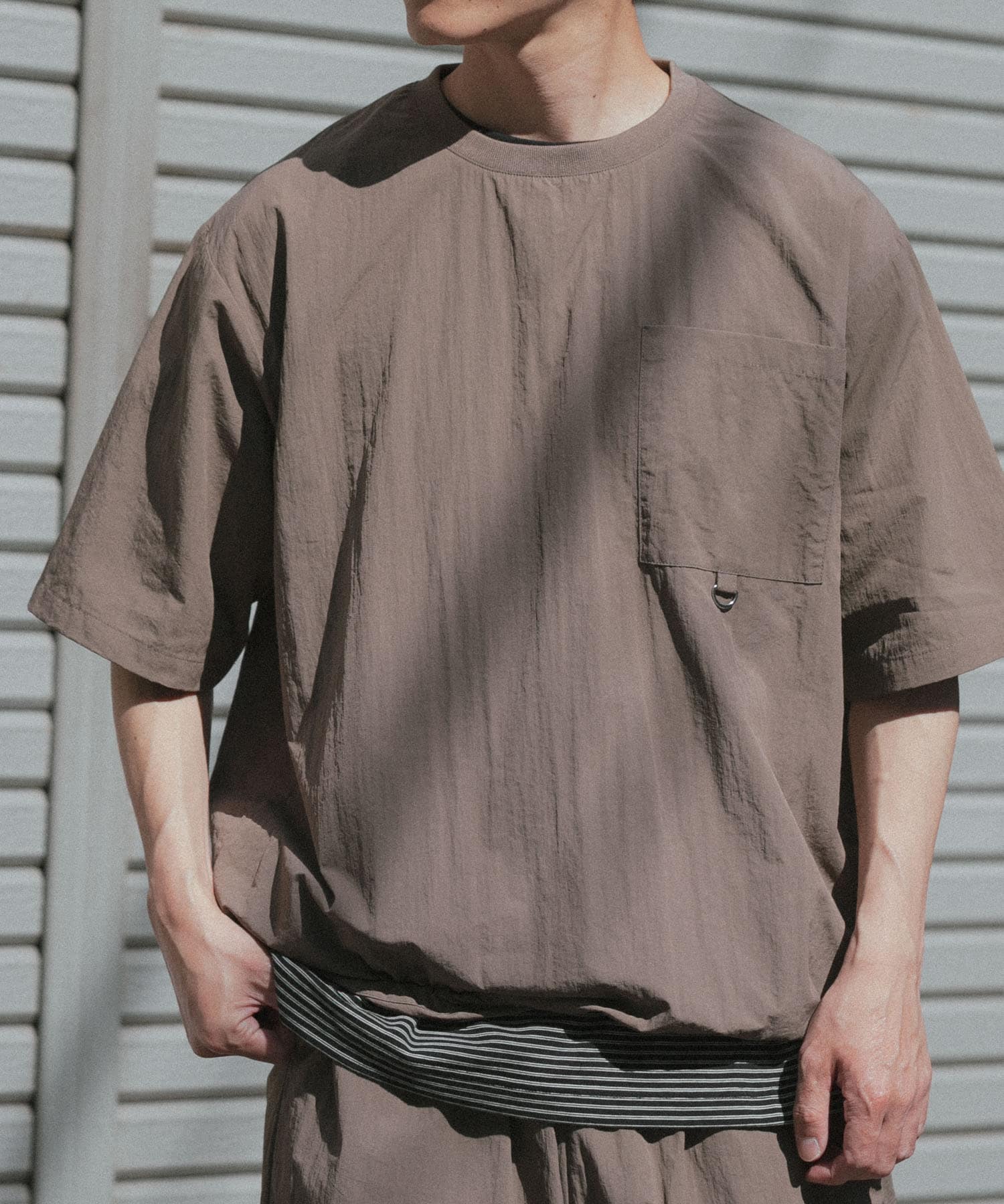 Urban Research Items Contact cold feeling/water repellent/easy care/UV cut" Taslan nylon crew neck drost T-shirt