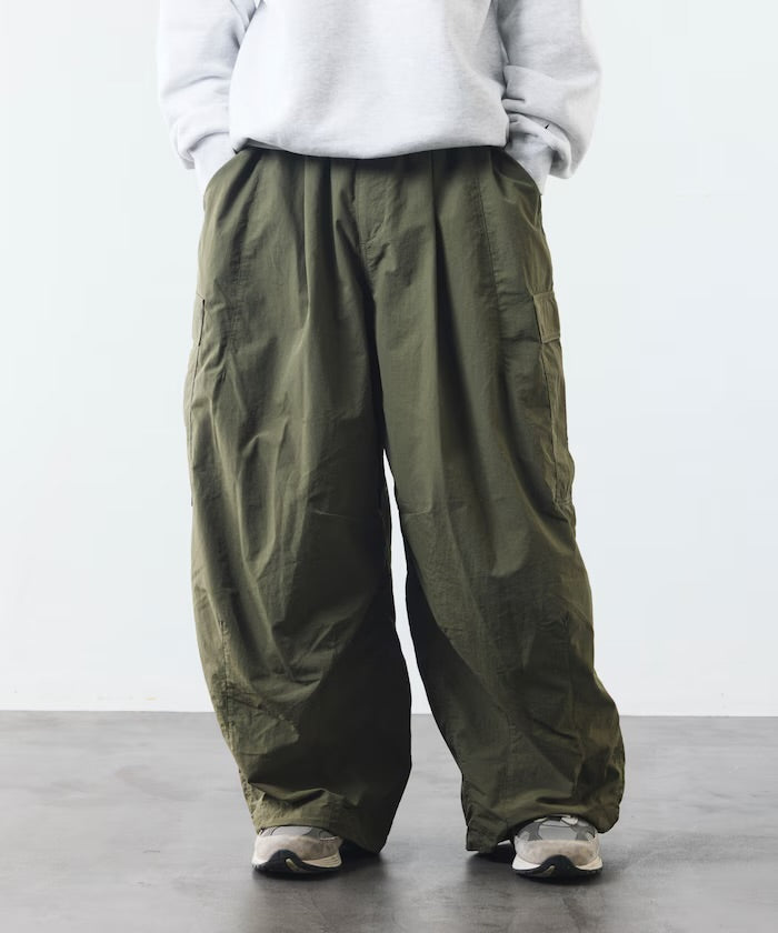 FREAK‘S STORE
Nylon Parachute 6-Pocket Pants