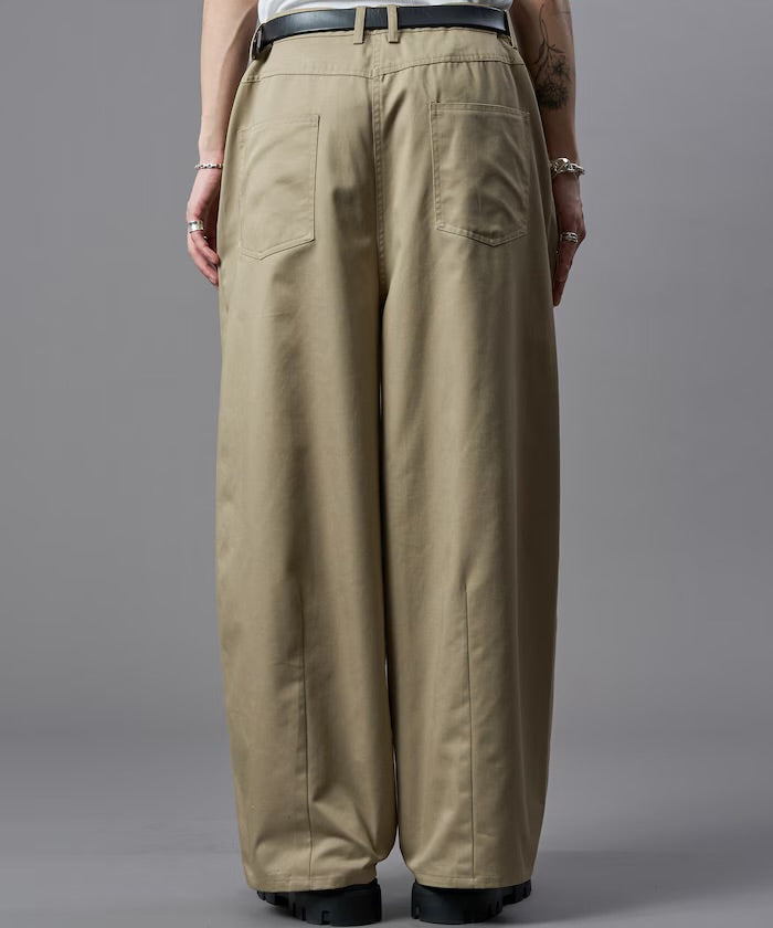 PUBLUX
Tucked twill Pants