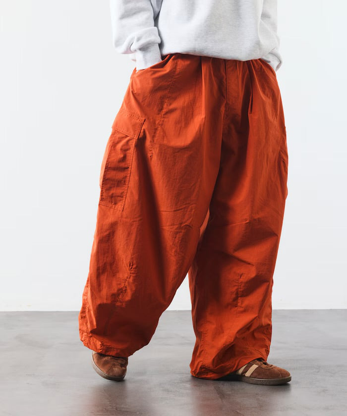 FREAK‘S STORE
Nylon Parachute 6-Pocket Pants