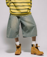 將圖片載入圖庫檢視器 FREAK&#39;S STORE
Wide silhouette vintage processed curve denim cropped Pants
