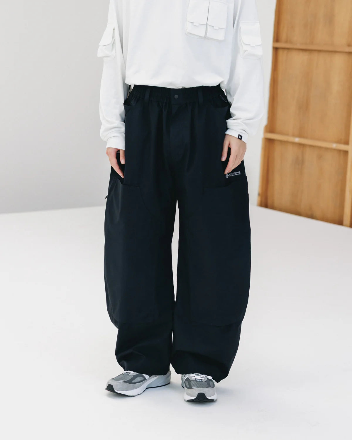 CLESSTE
+PHENIX WINDSTOPPER® BY GORE-TEX LABS DOUBLE KNEE CURVED WORKER PANTS
