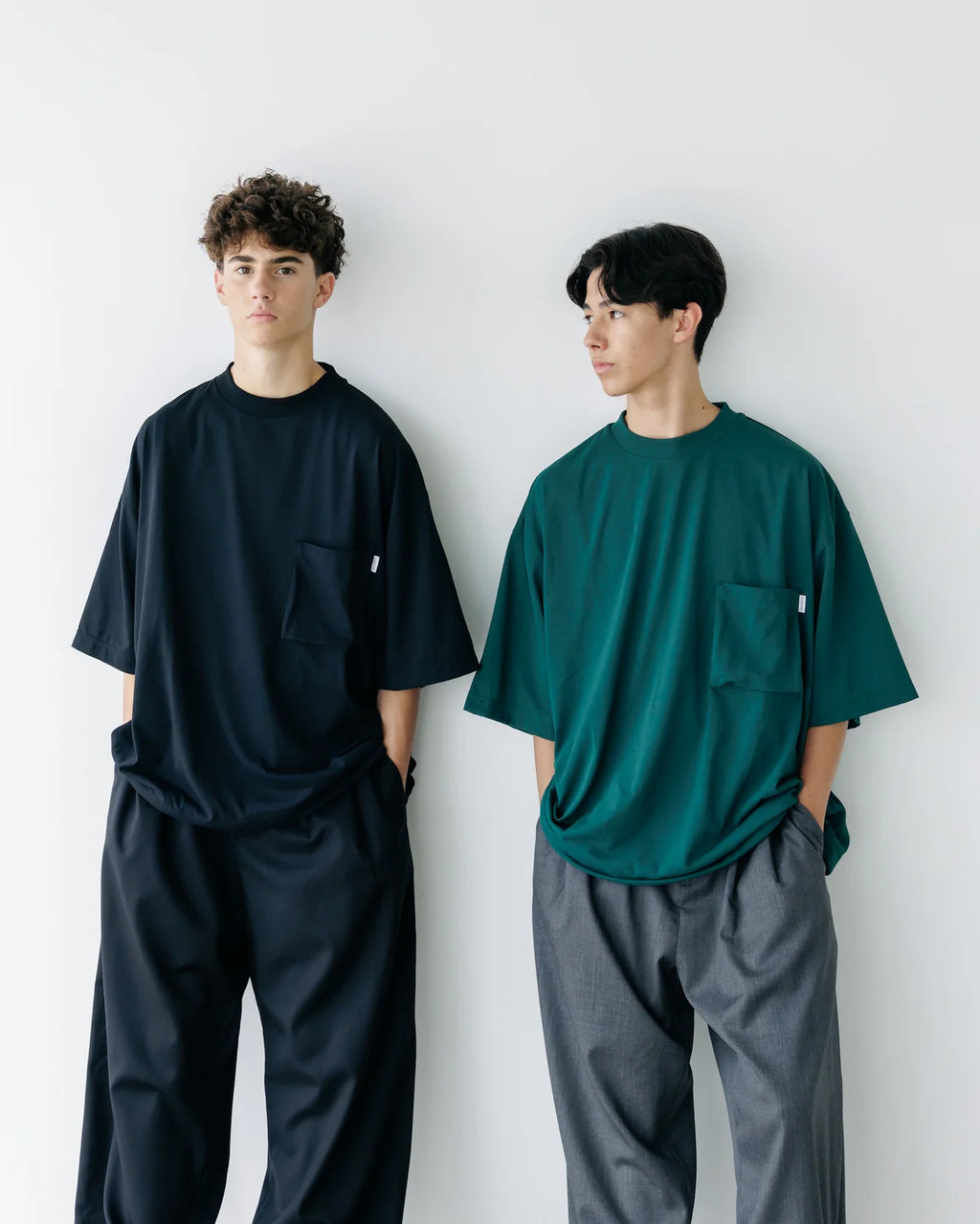 CLESSTE
3D POCKET MASSIVE T-SHIRT WITH DRAWSTRINGS