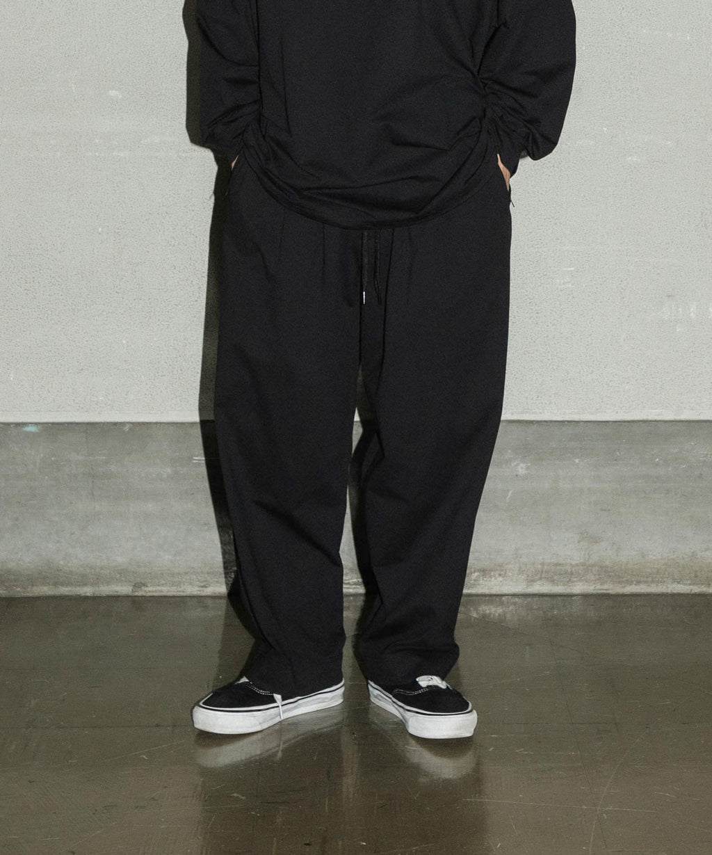 Wide Dad　BREEZY TECH EASY PANTS