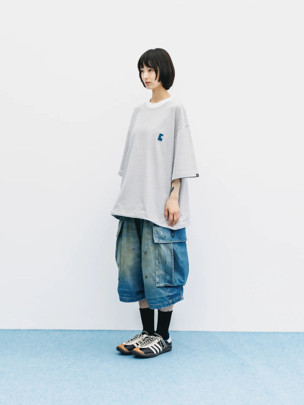 CLESSTE
VINTAGE DYED SELVEDGE DENIM CITY MEGA POCKET BALLOON CARGO HALF PANTS