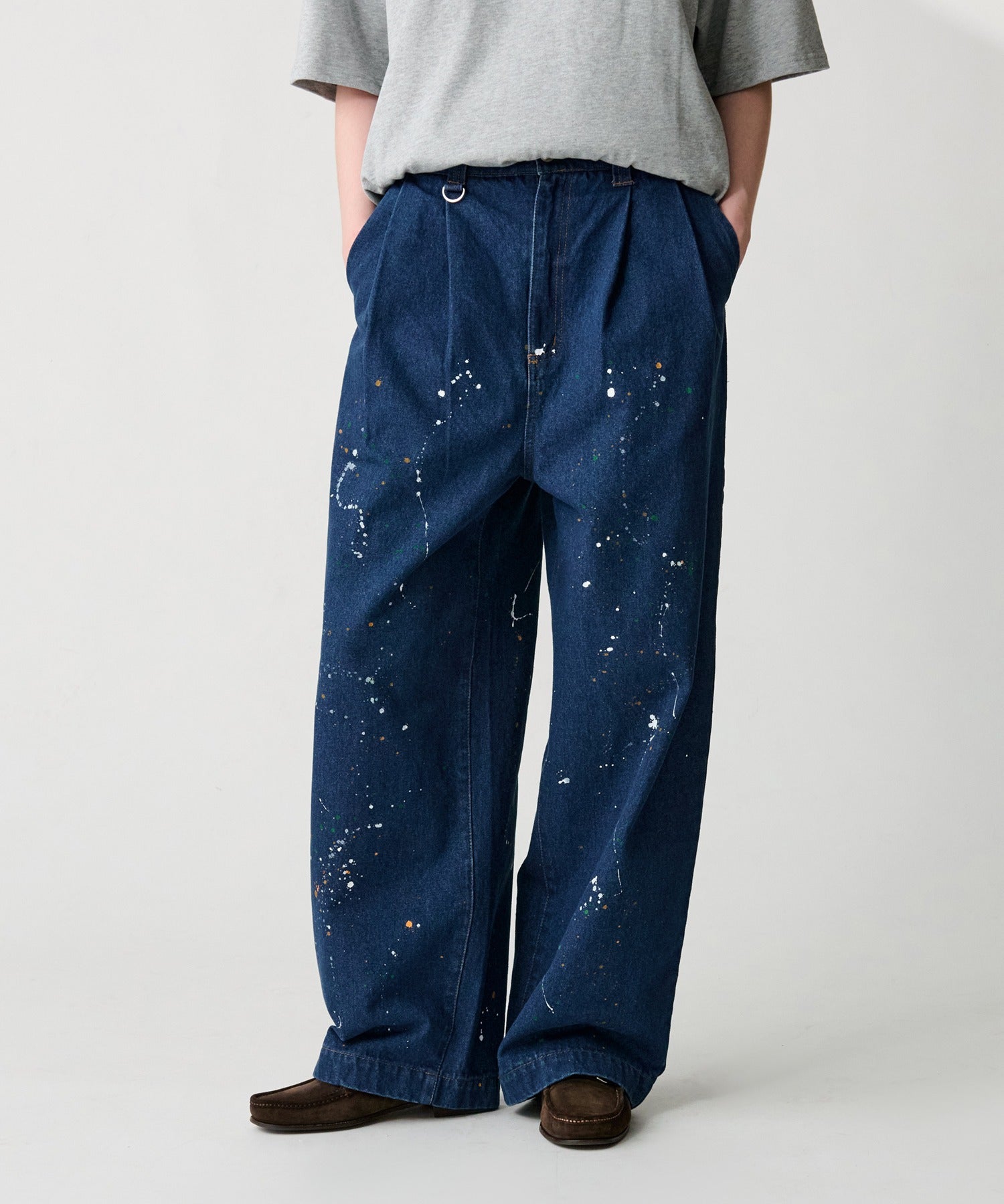 WETTEMPT
2TUCK PAINT DENIM PANTS