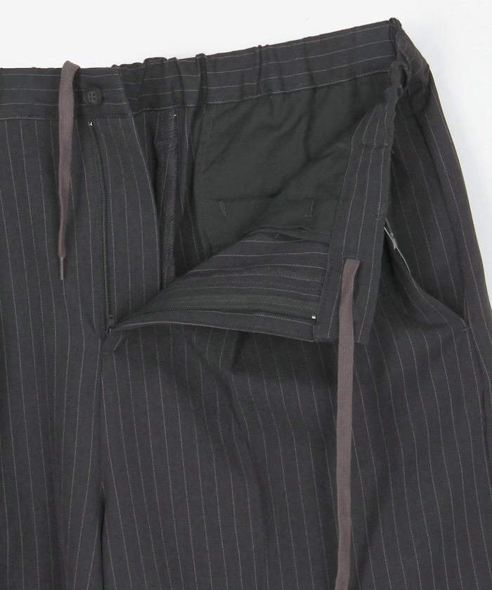 FREAK'S STORE
1 Tuck Buggy Silhouette Slacks Shorts