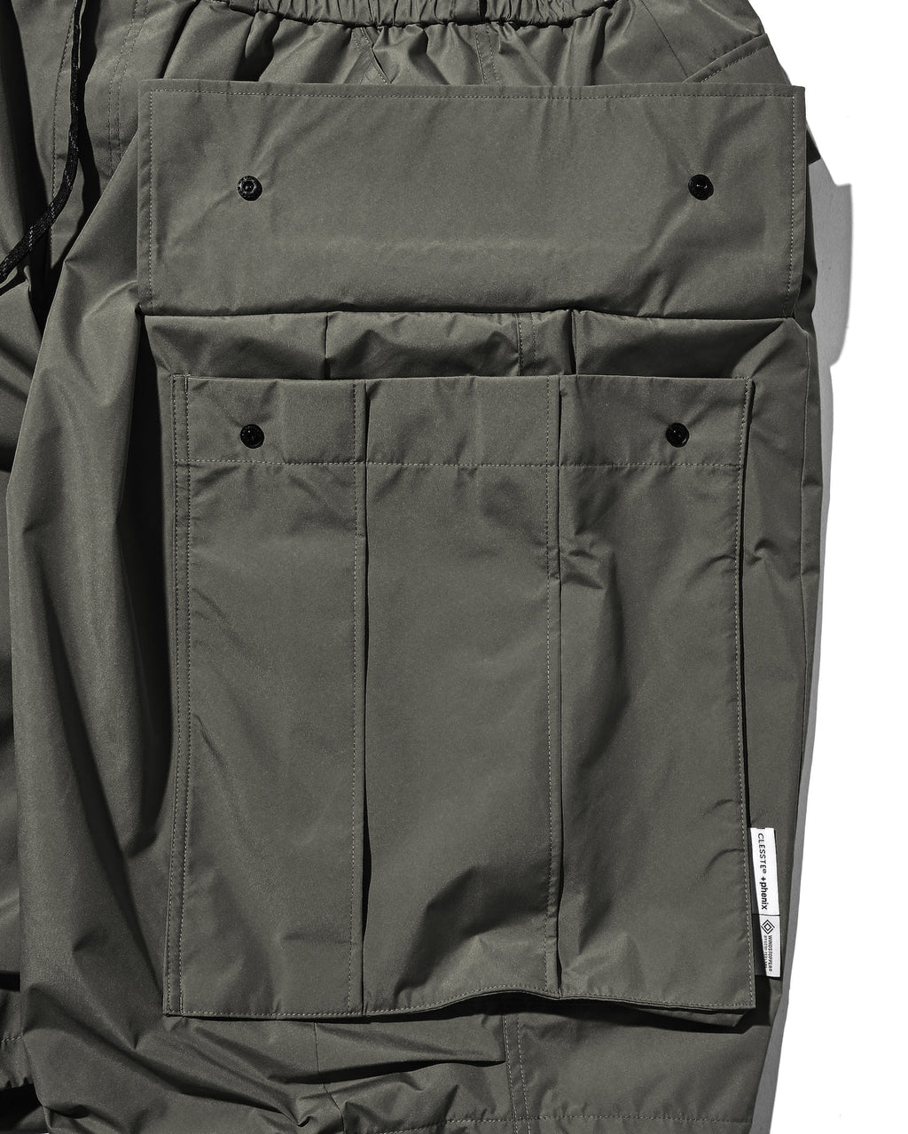 CLESSTE
+PHENIX WINDSTOPPER® BY GORE-TEX LABS CITY MEGA POCKET BALLOON CARGO HALF PANTS
