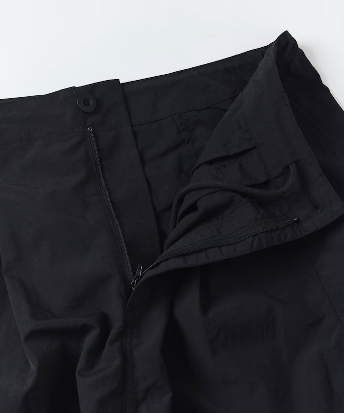 FREAK‘S STORE
Nylon Parachute 6-Pocket Pants