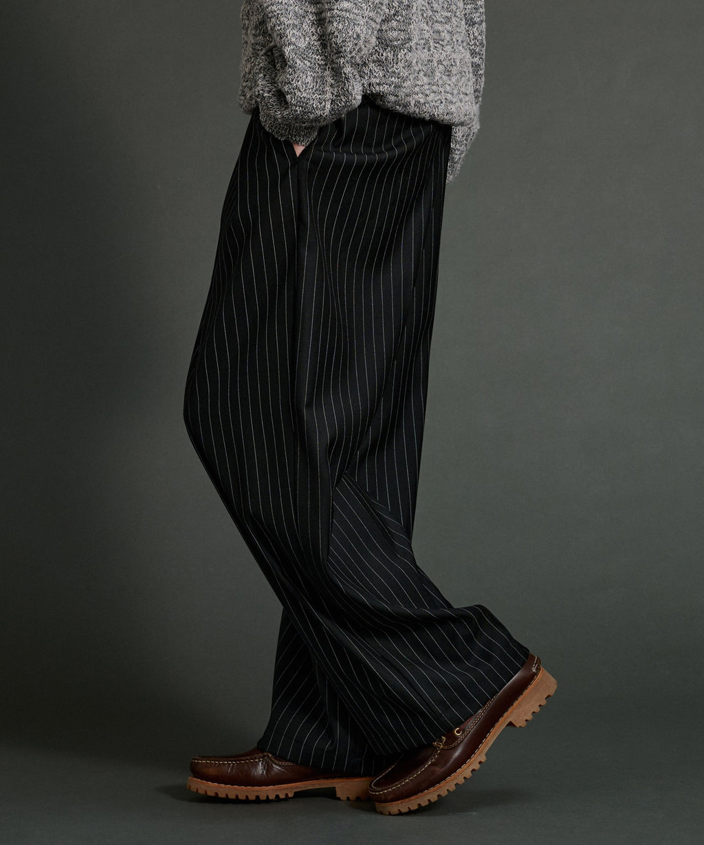 WETTEMPT
2 TUCK EASY STRIPE SLACKS