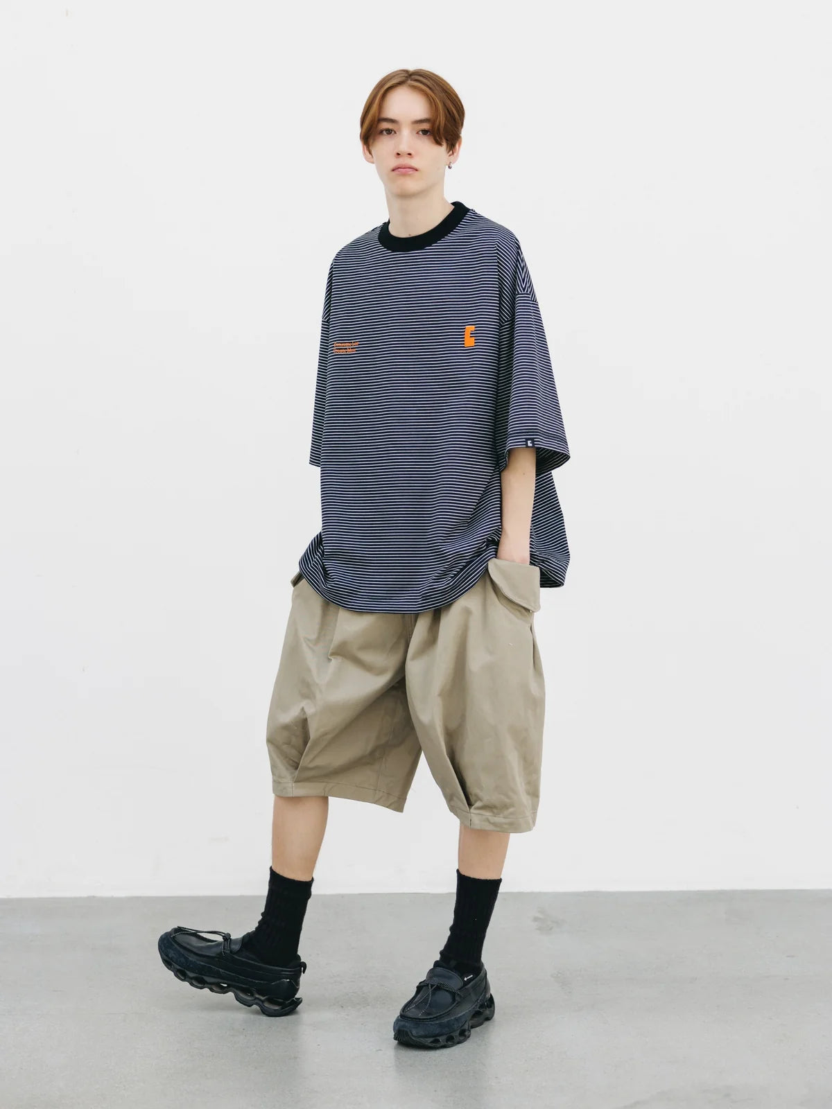 CLESSTE
"C×CONCEPT" STRIPED S/S T-SHIRT WITH DRAWSTRINGS