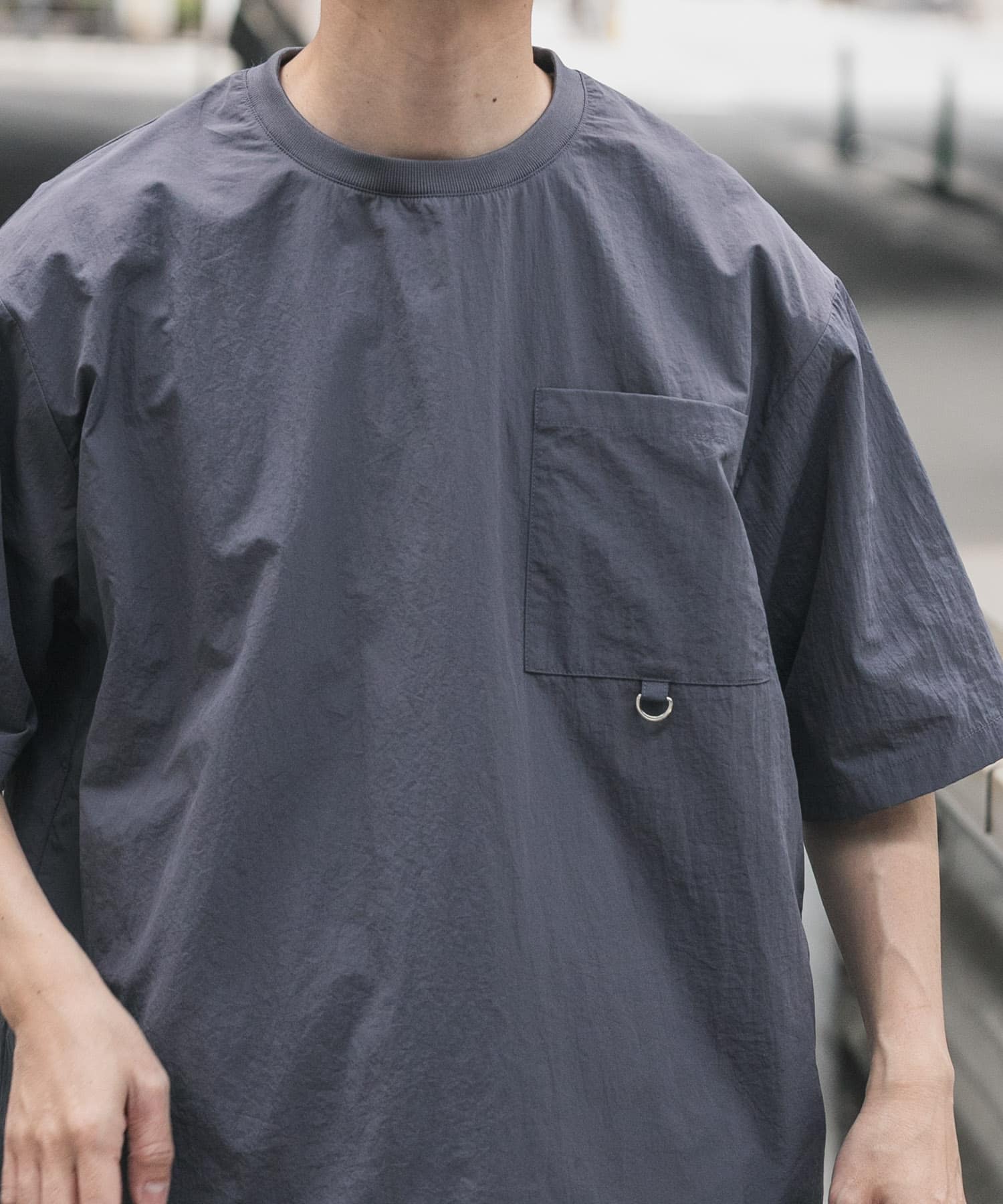 Urban Research Items Contact cold feeling/water repellent/easy care/UV cut" Taslan nylon crew neck drost T-shirt
