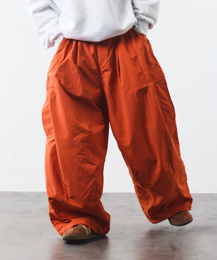 FREAK‘S STORE
Nylon Parachute 6-Pocket Pants