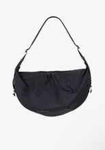 將圖片載入圖庫檢視器 預訂Graphpaper
Blankof for GP Large Crescent Bag
