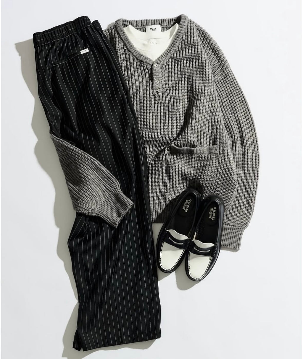 WETTEMPT
HENRY NECK RIB KNIT