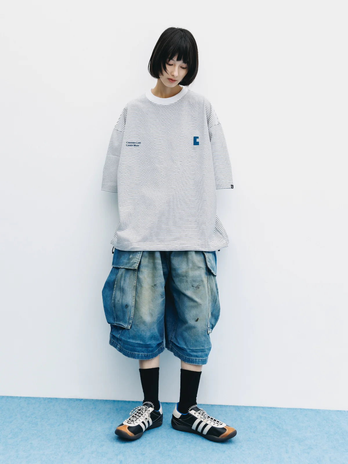 CLESSTE
VINTAGE DYED SELVEDGE DENIM CITY MEGA POCKET BALLOON CARGO HALF PANTS