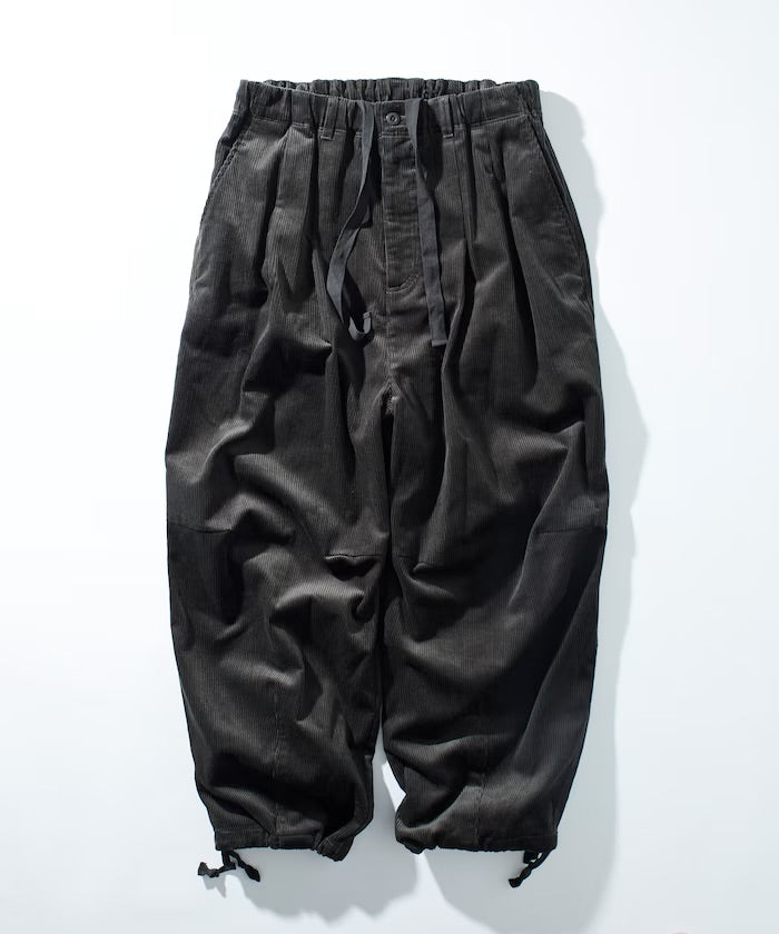 FREAK'S STORE
Wide-leg Corduroy Military Circus Pants