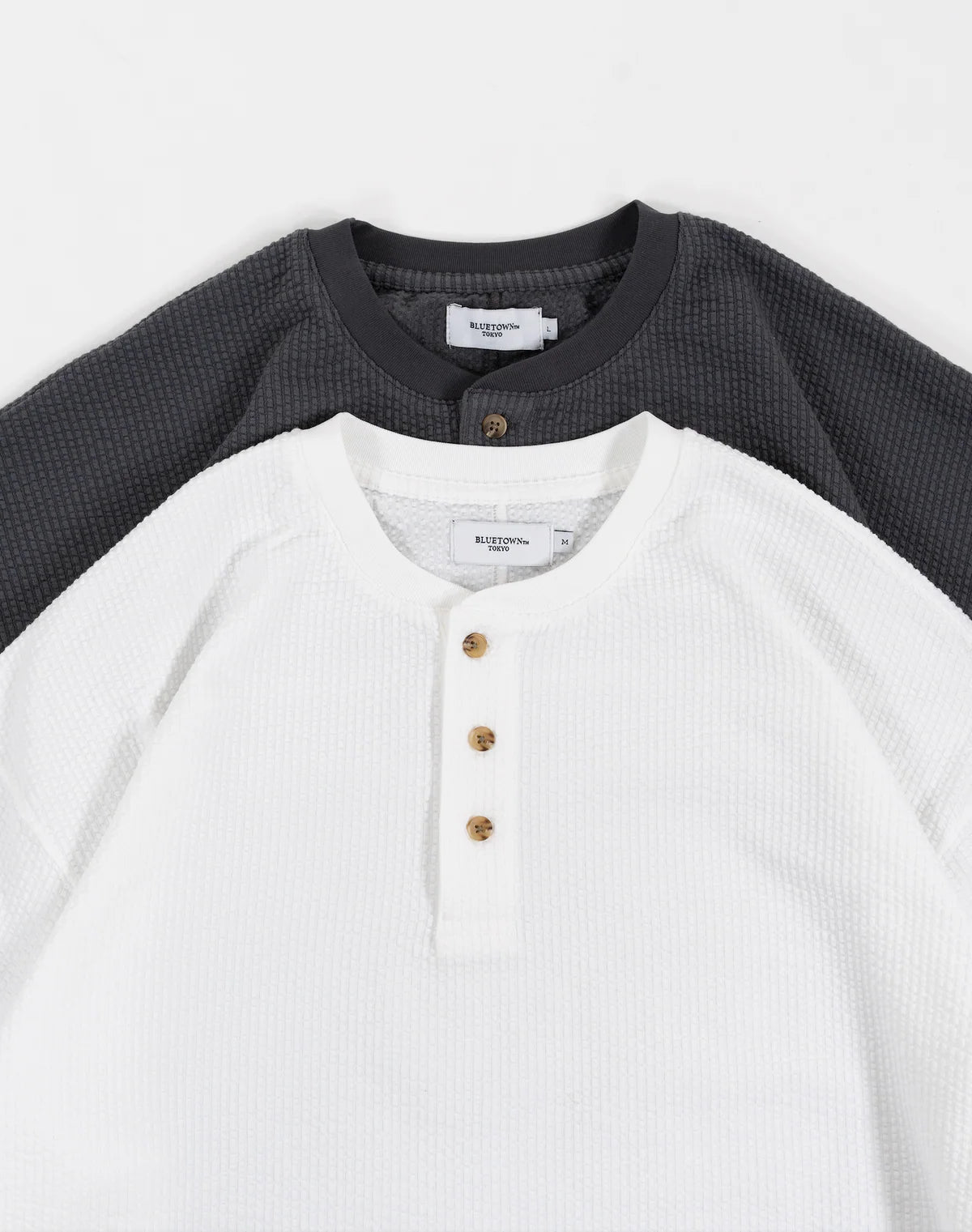 BONBON BLUETOWNTOKYO Sheer Soccer Henley Neck T