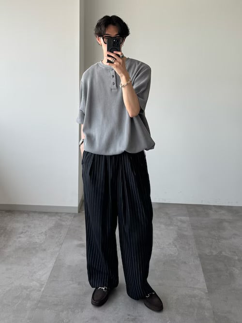 WETTEMPT
2 TUCK EASY STRIPE SLACKS