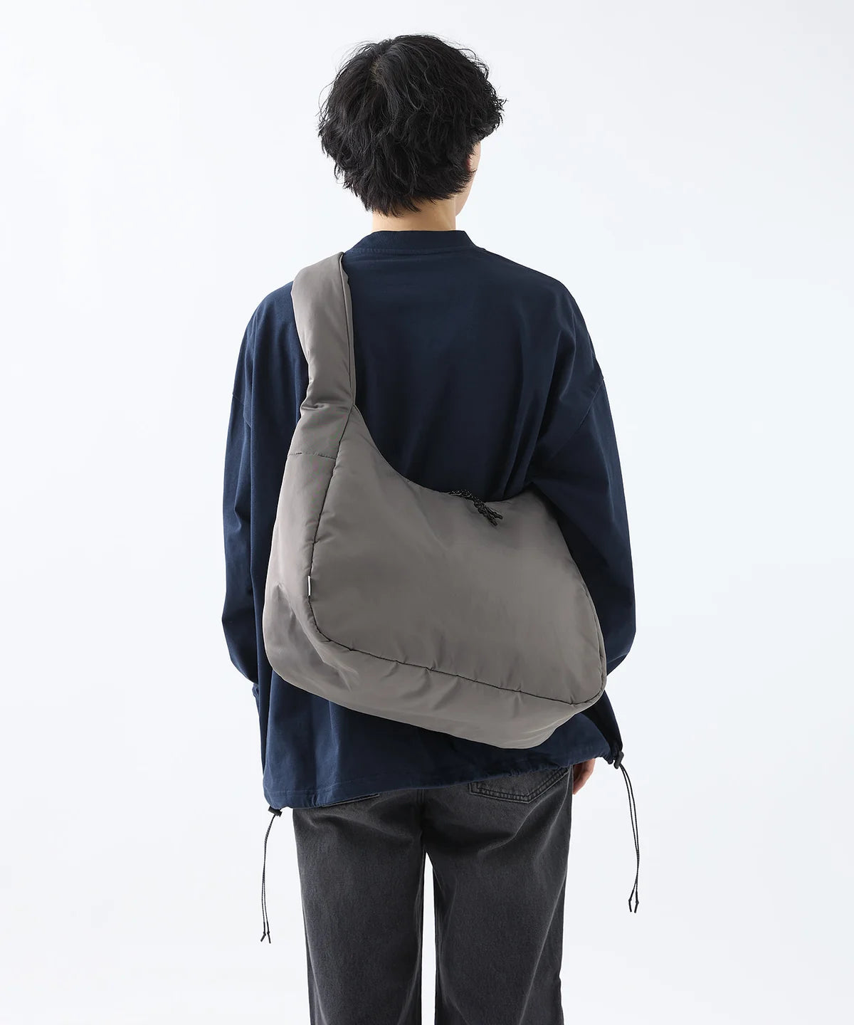 Meltum SOFT SHELL MESSENGER BAG