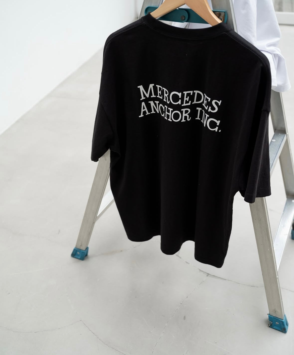 Anchor inc.xYGM TEE