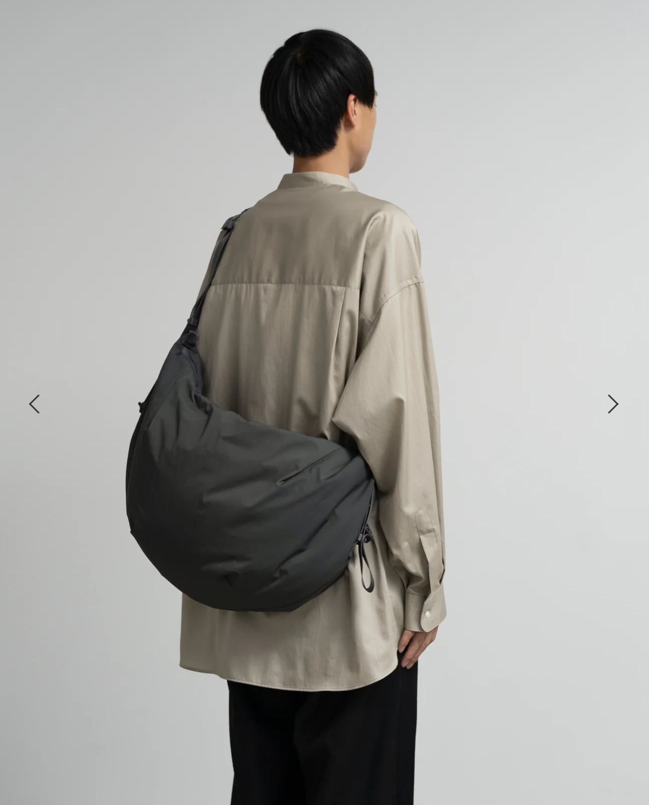 新款預訂 GraphpaperBlankof for GP Large Crescent Bag