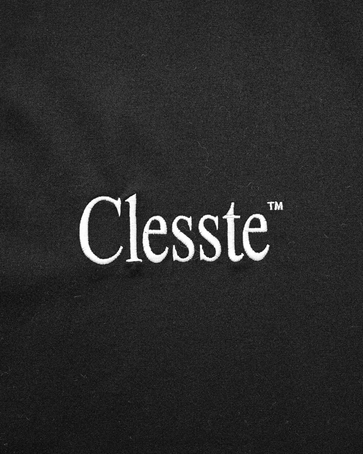 新款預訂 CLESSTE
ENBROIDERY MASSIVE T-SHIRT WITH DRAWSTRINGS