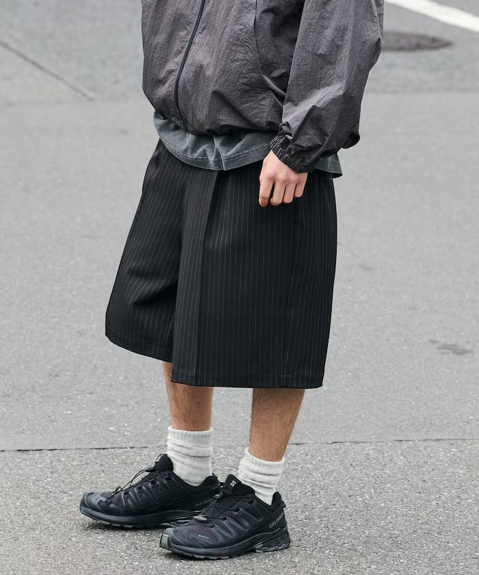 FREAK'S STORE
1 Tuck Buggy Silhouette Slacks Shorts
