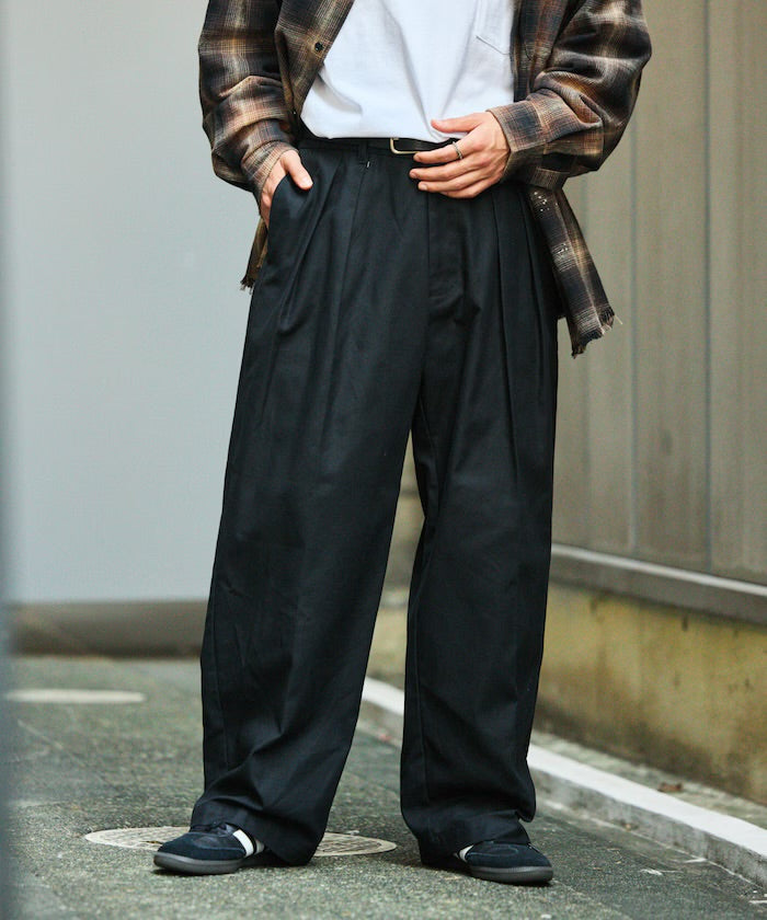 FREAK'S STORE
2-pleat wide straight Slacks